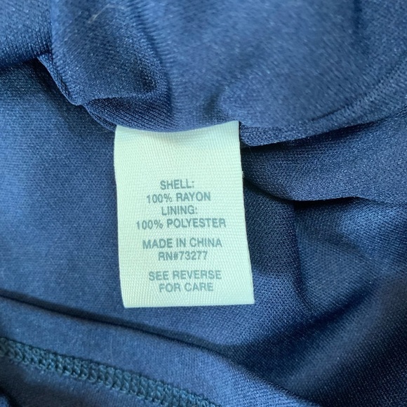 Juniors MUDD Navy Floral Cold Shoulder Romper size Small - Picture 4 of 8